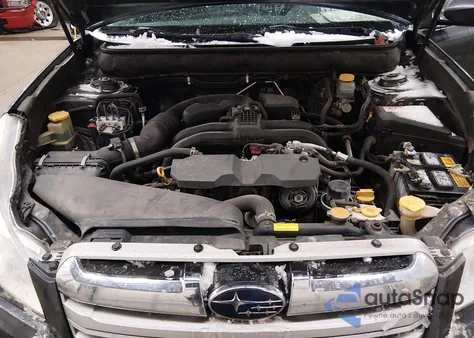 2013 Subaru Outback 2.5I Limited z USA, uszkodzony, nr VIN 4S4BRCKC6D3320558